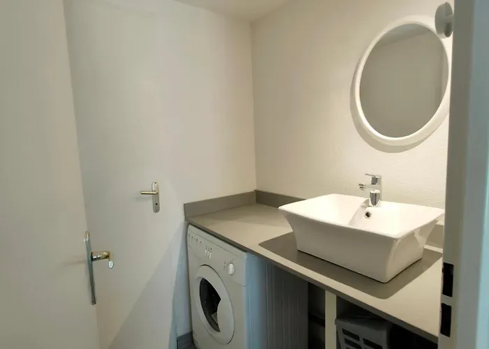 Vakantiehuis Le Mazet Sooksabai, Confort, Charme Et Decouverte En Petite Camargue Saint-Laurent-dʼAigouze