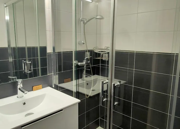Le Mazet Sooksabai, Confort, Charme Et Decouverte En Petite Camargue * Saint-Laurent-dʼAigouze