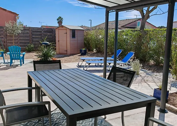 Le Mazet Sooksabai, Confort, Charme Et Decouverte En Petite Camargue Ferienhaus Saint-Laurent-dʼAigouze